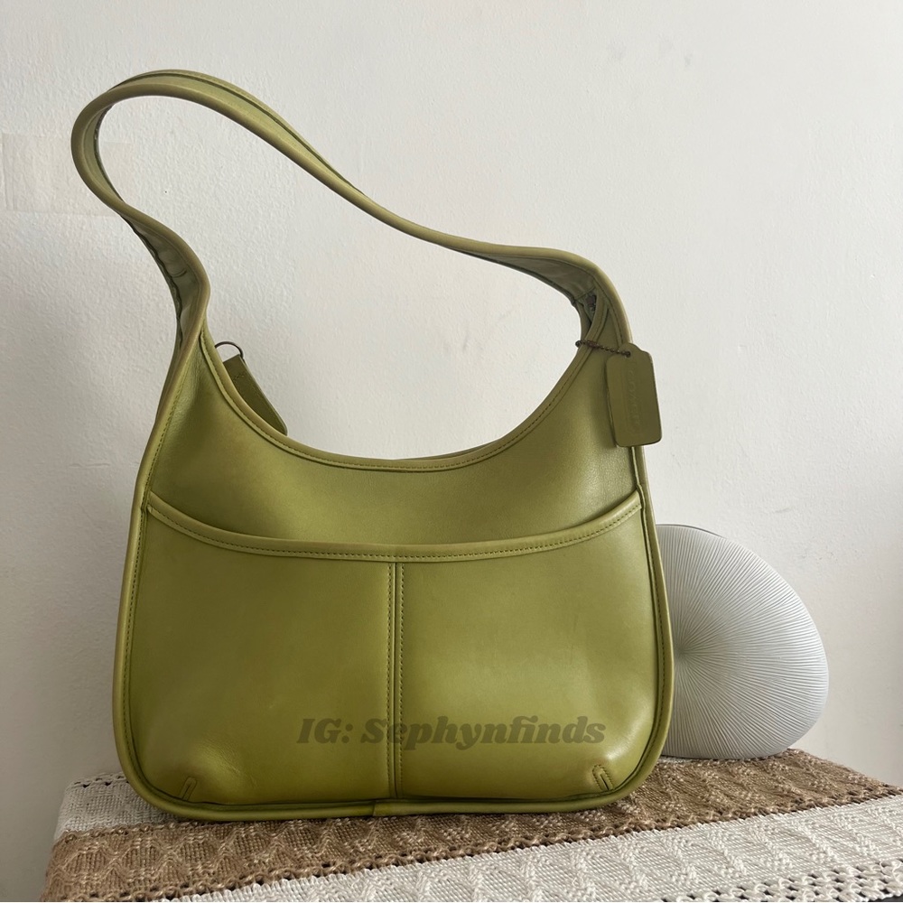 🥝🥝 Vintage Coach Ergo Pocket Zip 9033 in Kiwi Shoulder Tote